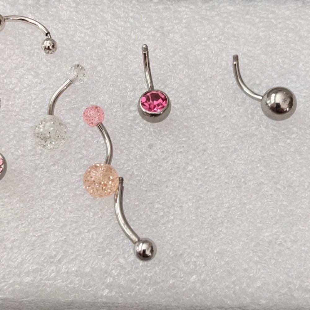 Belly/Naval Rings - Picture 4 of 4